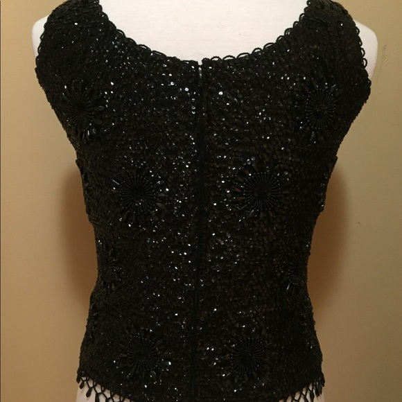 VINTAGE velvet red/gold embellish vest + Lining - Picture 2 of 11